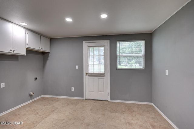 409 Club Street, Joplin, MO 64801