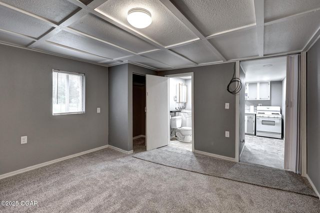 409 Club Street, Joplin, MO 64801