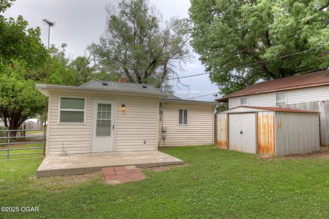 409 Club Street, Joplin, MO 64801