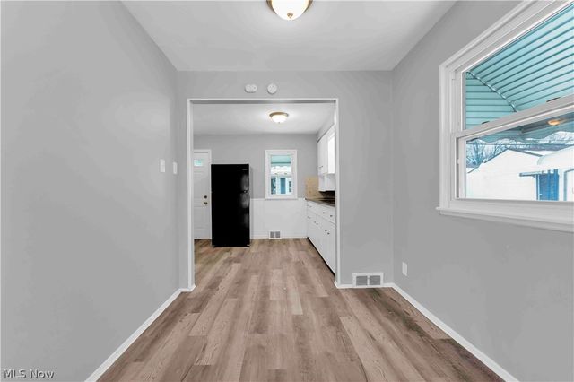 26450 Drakefield Avenue, Euclid, OH 44132