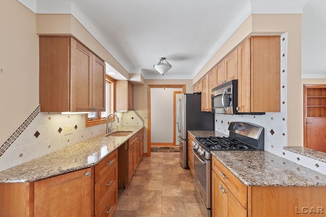 9249 TONNEBERGER Drive, Tecumseh Twp, MI 49286