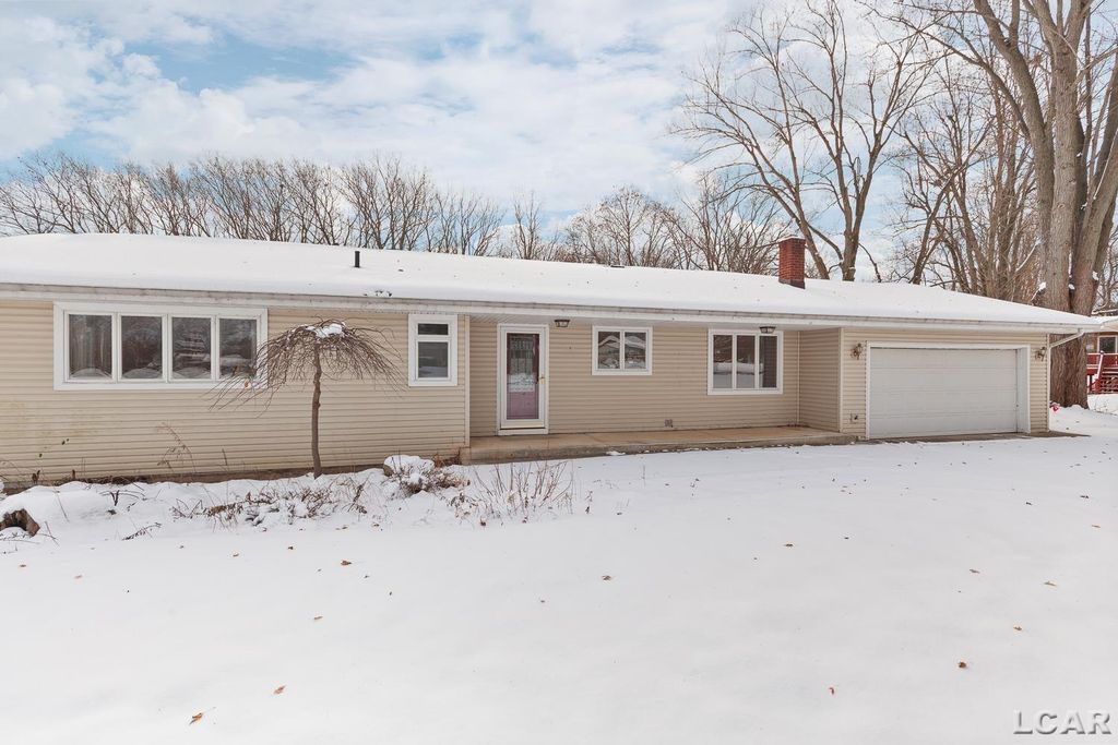 9249 TONNEBERGER Drive, Tecumseh Twp, MI 49286