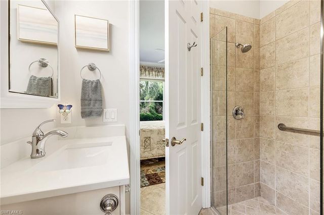 65 Heritage WAY, Naples, FL 34110