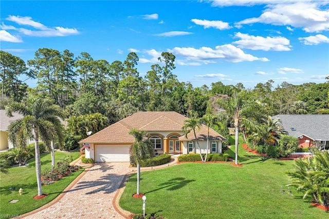 65 Heritage WAY, Naples, FL 34110