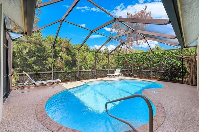 65 Heritage WAY, Naples, FL 34110