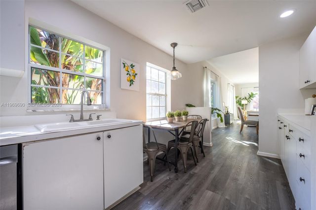 2668 Country Golf Drive, Wellington, FL 33414