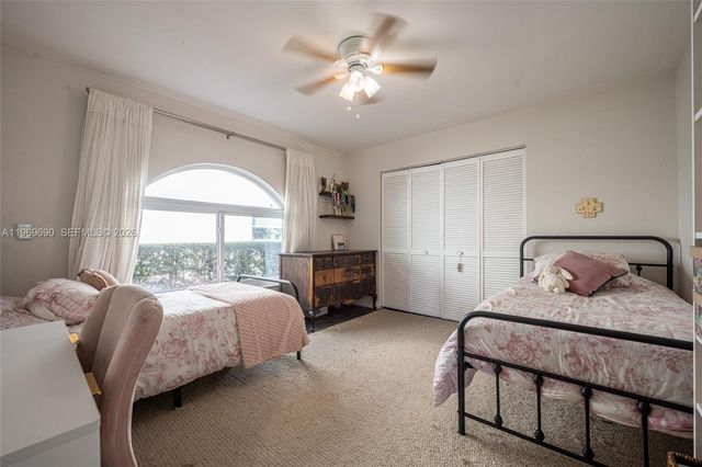 2668 Country Golf Drive, Wellington, FL 33414