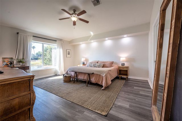 2668 Country Golf Drive, Wellington, FL 33414