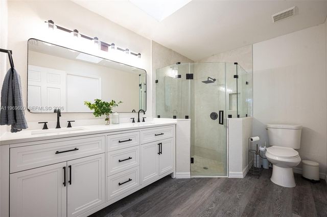 2668 Country Golf Drive, Wellington, FL 33414