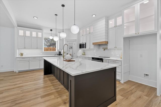 1312 Wayne St, Haltom City, TX 76117