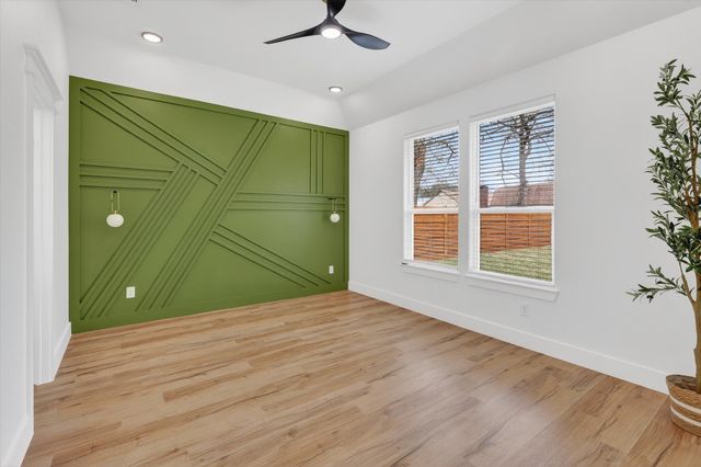 1312 Wayne St, Haltom City, TX 76117