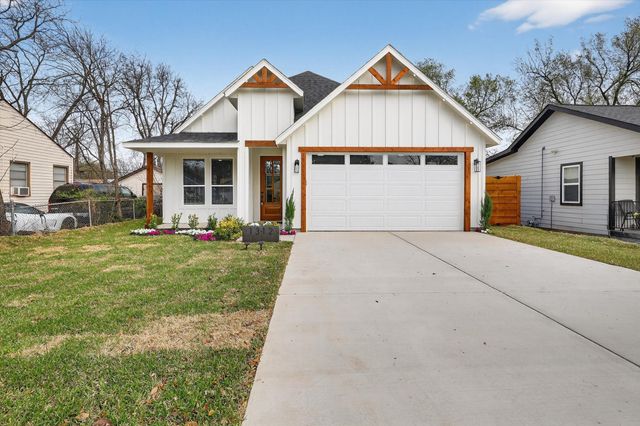 1312 Wayne St, Haltom City, TX 76117