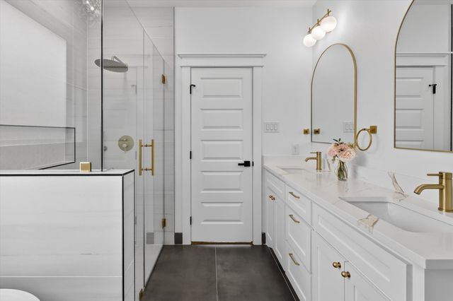 1312 Wayne St, Haltom City, TX 76117