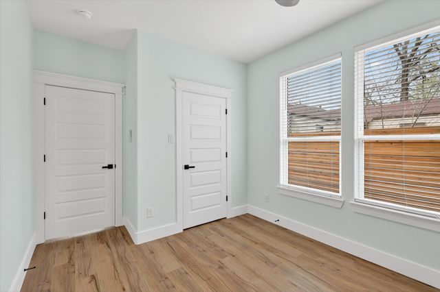 1312 Wayne St, Haltom City, TX 76117