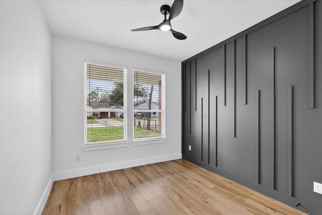 1312 Wayne St, Haltom City, TX 76117