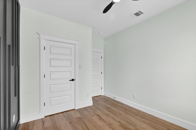 1312 Wayne St, Haltom City, TX 76117