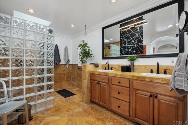 2303 Snead Drive, Oceanside, CA 92056