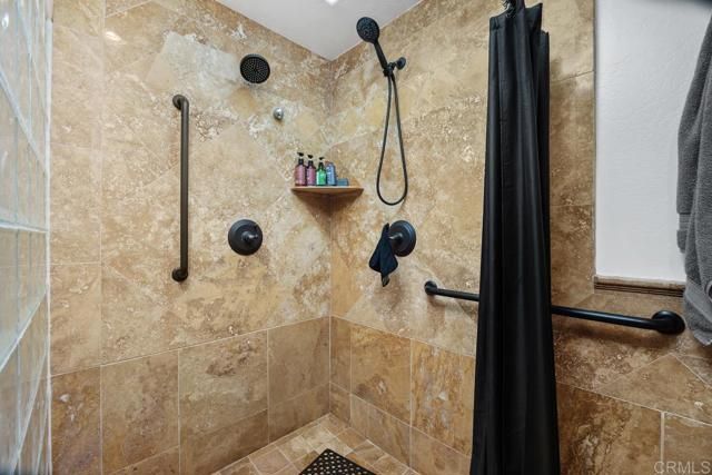 2303 Snead Drive, Oceanside, CA 92056