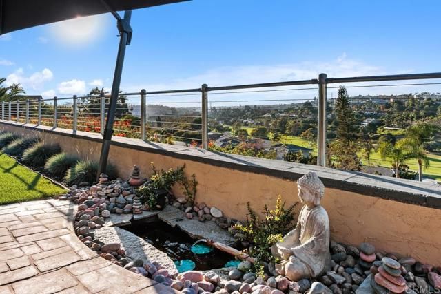 2303 Snead Drive, Oceanside, CA 92056