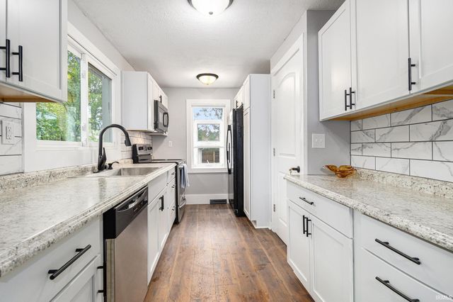 128 W Rhodes Street, South Bend, IN 46637