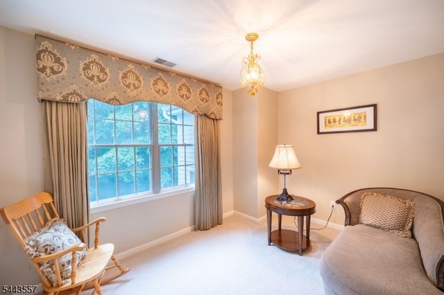 7 Stone Mountain Ct, Montgomery Twp., NJ 08558