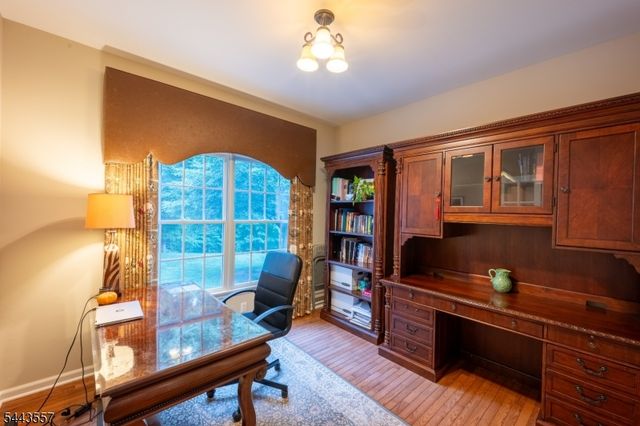 7 Stone Mountain Ct, Montgomery Twp., NJ 08558