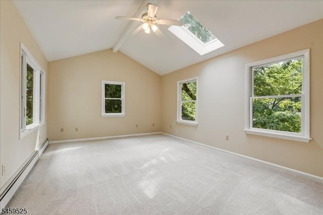 27 Seminole Ave, Rockaway Twp., NJ 07866