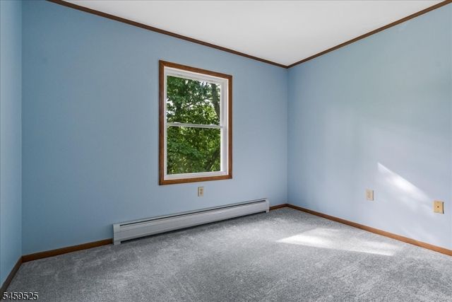 27 Seminole Ave, Rockaway Twp., NJ 07866