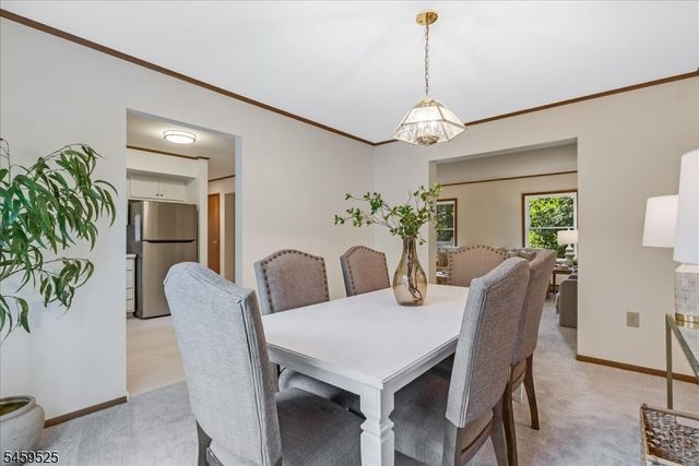 27 Seminole Ave, Rockaway Twp., NJ 07866