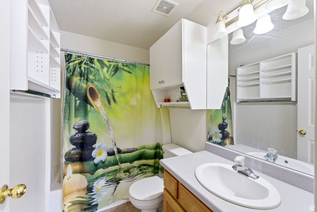 4792 W PESCARA CT, West Jordan, UT 84084