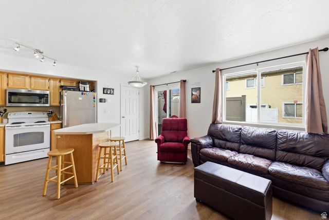 4792 W PESCARA CT, West Jordan, UT 84084