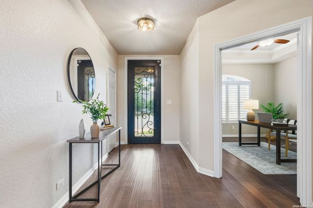 1927 ROARING FRK, San Antonio, TX 78260