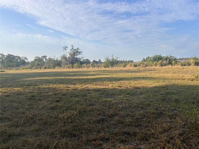 820 STEPHENS ROAD, Ruskin, FL 33570