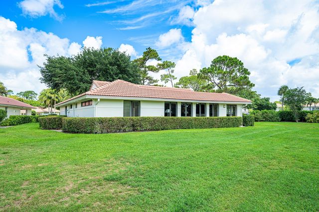4365 Shelldrake Lane, Boynton Beach, FL 33436
