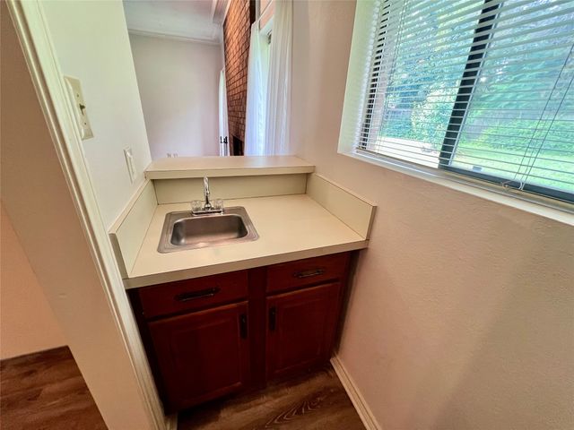 1107 Rita Lane, Duncanville, TX 75116