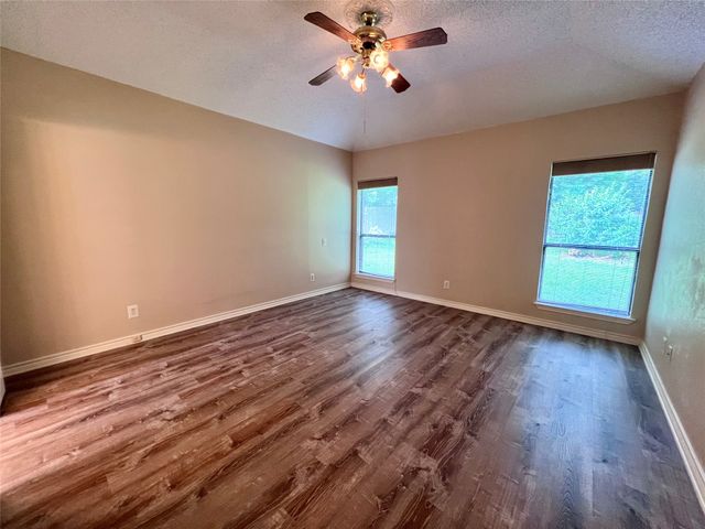 1107 Rita Lane, Duncanville, TX 75116