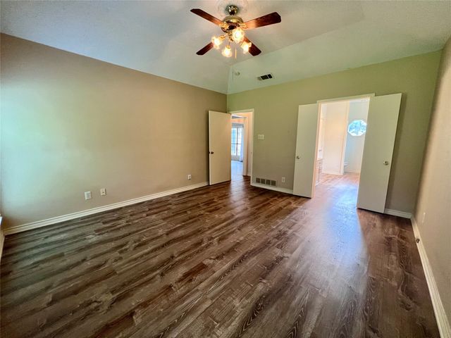 1107 Rita Lane, Duncanville, TX 75116