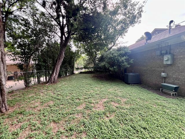 1107 Rita Lane, Duncanville, TX 75116