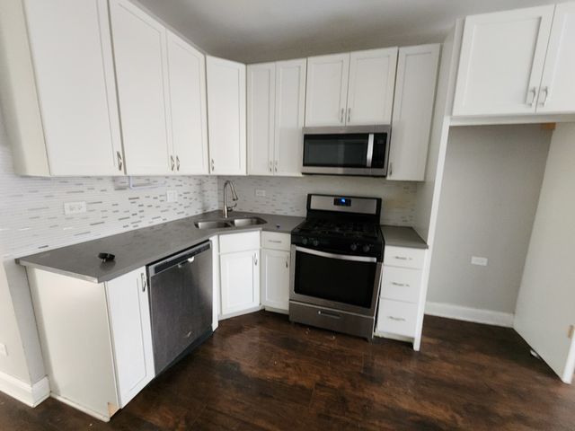 12211 S Wallace Street, Chicago, IL 60628