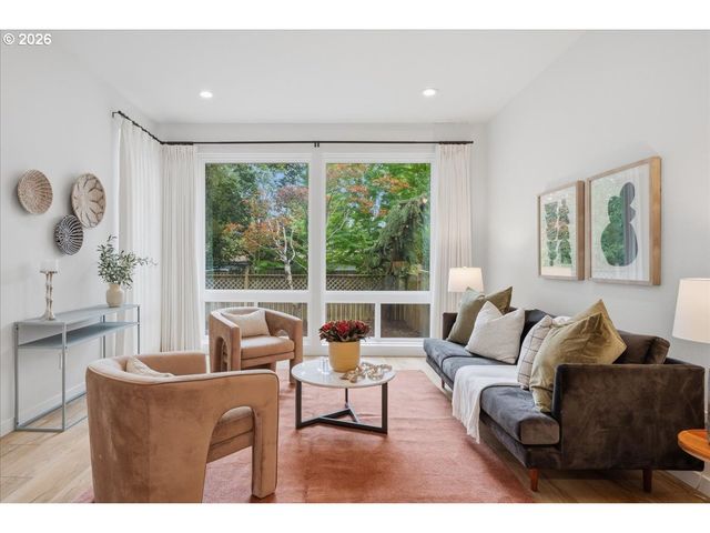 10313 Sw 87TH Ave, Portland, OR 97223