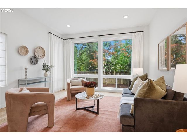 10313 Sw 87TH Ave, Portland, OR 97223