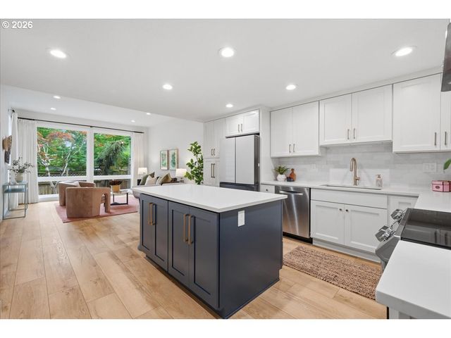 10313 Sw 87TH Ave, Portland, OR 97223