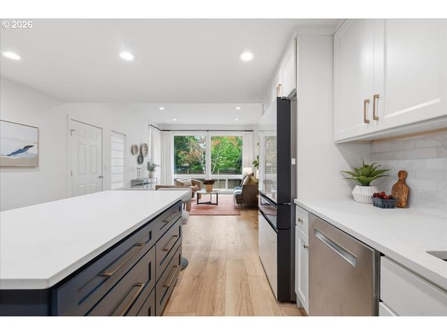 10313 Sw 87TH Ave, Portland, OR 97223
