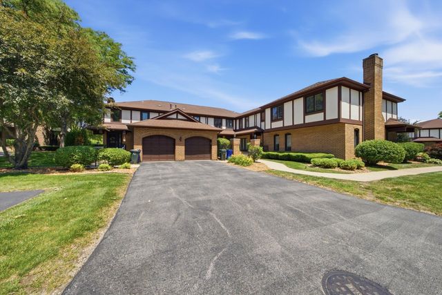 12254 S Dogwood Lane 1B, Palos Heights, IL 60463