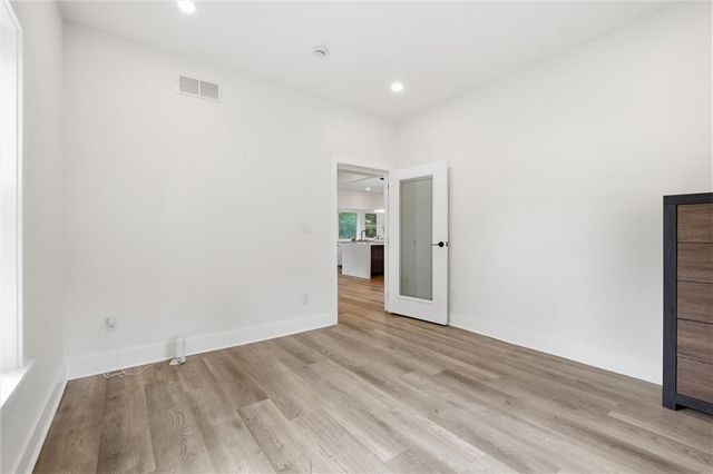 2708 Tracy Avenue, Kansas City, MO 64109
