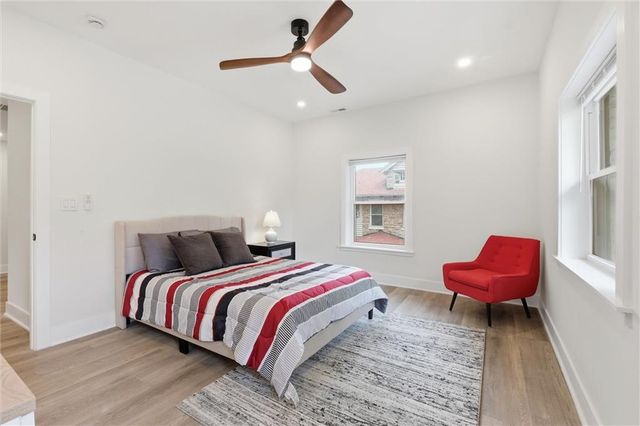 2708 Tracy Avenue, Kansas City, MO 64109