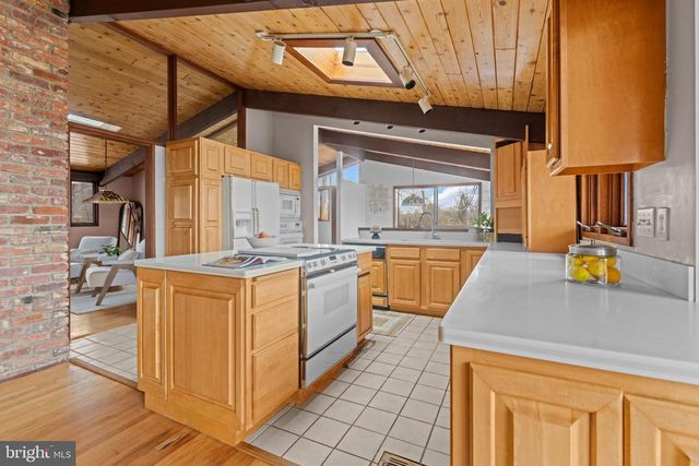 7099 GLEN CURTISS LN, Warrenton, VA 20187