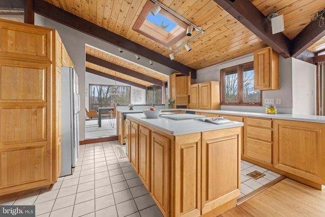 7099 GLEN CURTISS LN, Warrenton, VA 20187