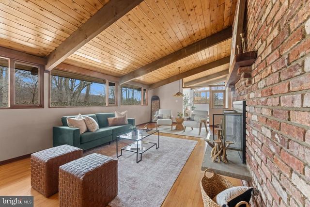 7099 GLEN CURTISS LN, Warrenton, VA 20187