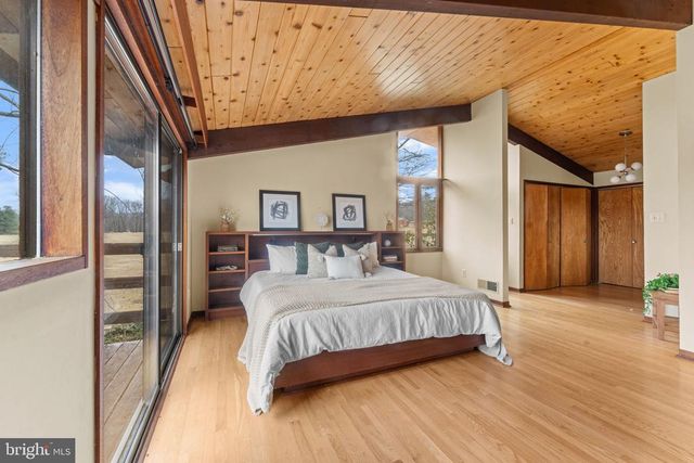 7099 GLEN CURTISS LN, Warrenton, VA 20187